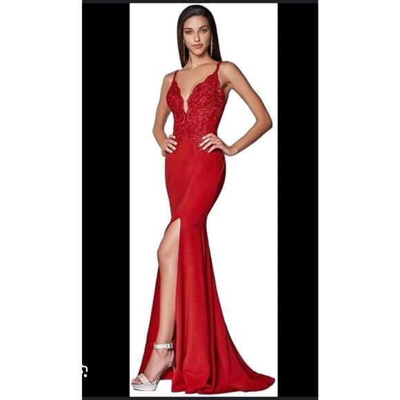 Ladivine NWT by Cinderella Divine Small Size 6 Red Jessica Rabbit Prom Gown - Picture 8 of 8